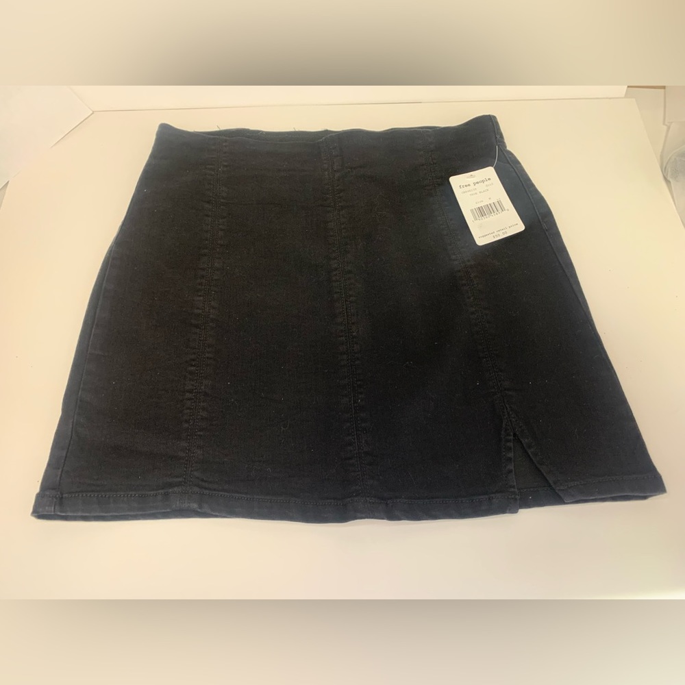 FREE PEOPLE Womens Skirt Femme Fatal Slim Elegant Black Size M OB848239